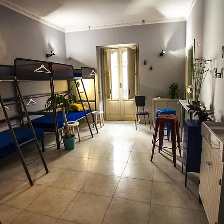 Hostel Degli Elefanti